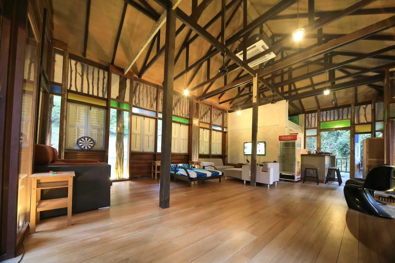 Ara Peak Penang Hotel Bayan Lepas Campsite
